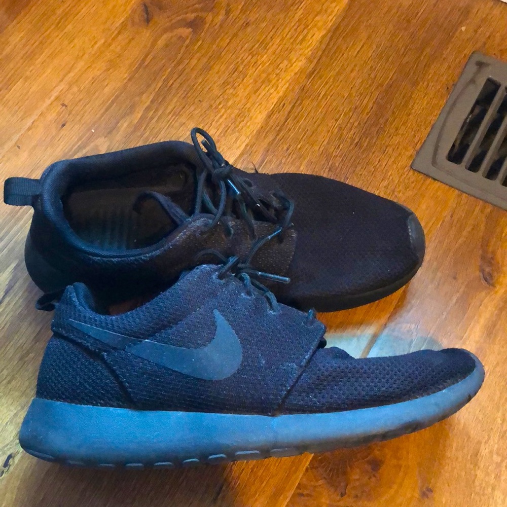 Nike shoes